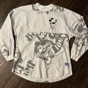 Disney Mickey Mouse Women’s Long Sleeve Shirt Small